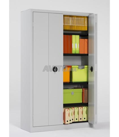 Armoire porte battante
