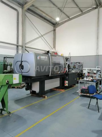 آلة حقن SANDRETTO سلسلة 9-165T 2004 - 2