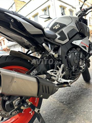 Yamaha MT10 - 2