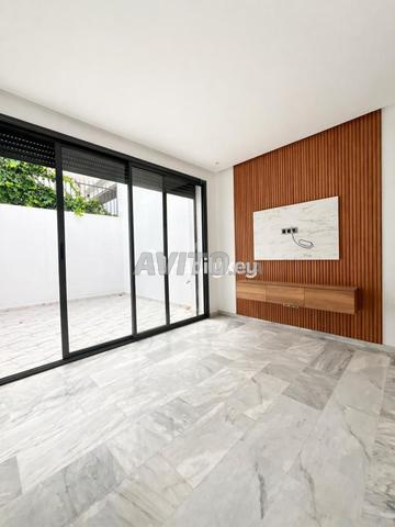 شقة بمساحة 57 متر مربع في الدار البيضاء - 2