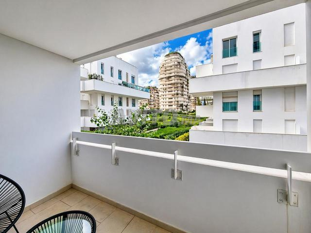 شقة مفروشة جديدة غرفتين في CFC