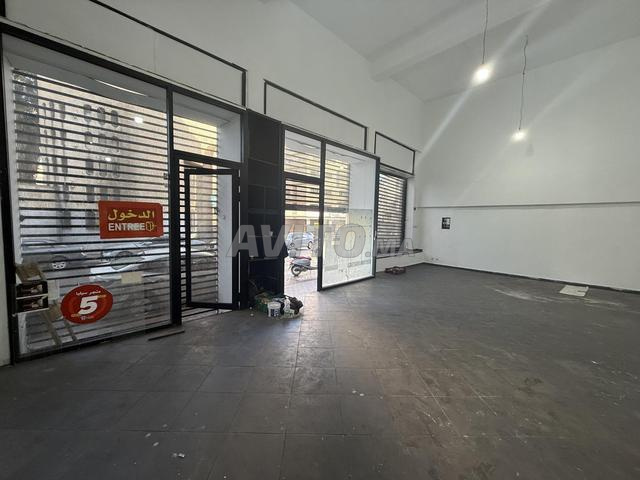 محل تجاري 254م2 عين الشق - 2
