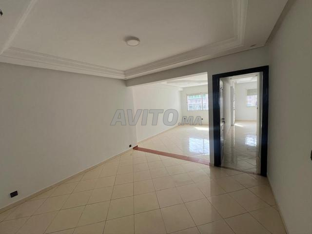 مكتب للإيجار في إميل زولا بالدار البيضاء - 2