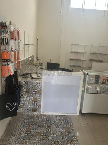 Magasin 43 m2 et mezzanine 13 m2 - 2