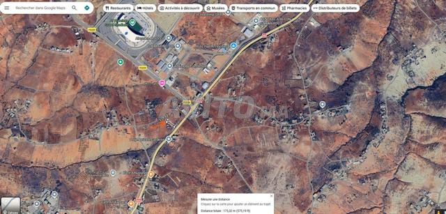 أرض للبيع مرخصة وقابلة للبناء في موقع مثالي