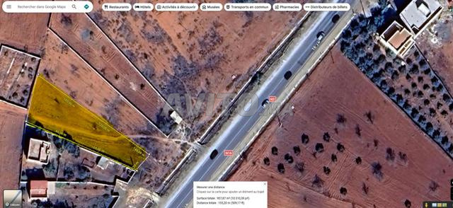 أرض للبيع مرخصة وقابلة للبناء في موقع مثالي - 2