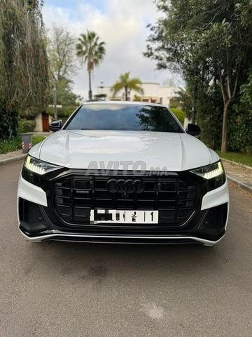 Audi Q8 S-line importée neuf peinture d'origine