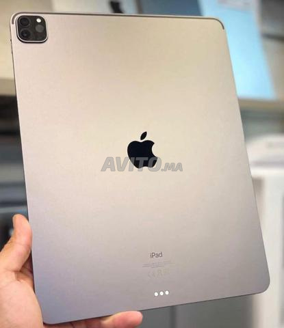 آيباد برو M1 12.9 بوصة 256 جيجا