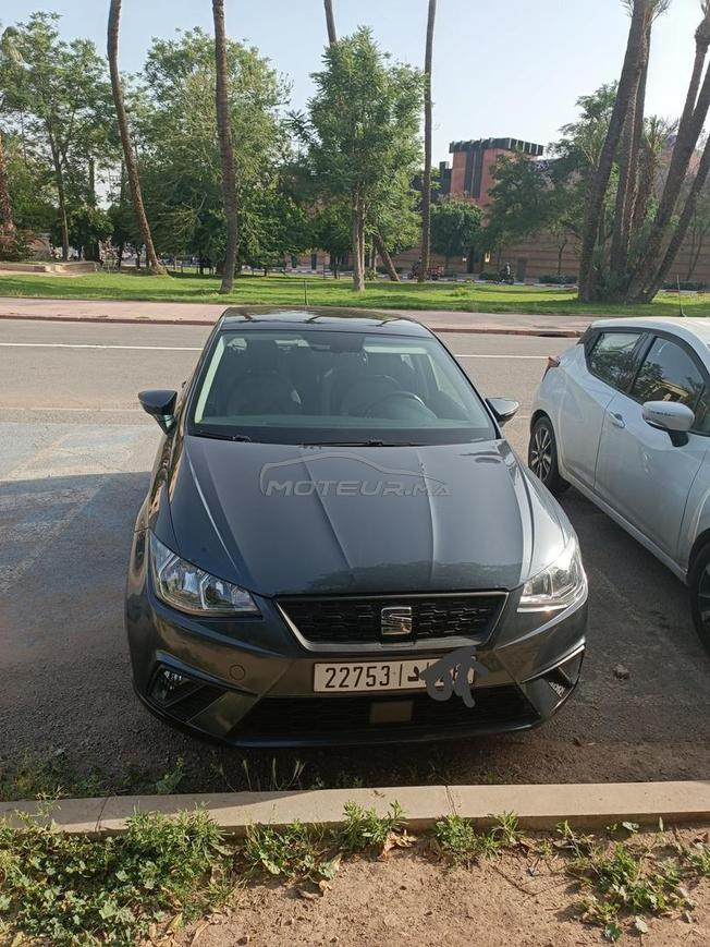 voiture presque neuf 