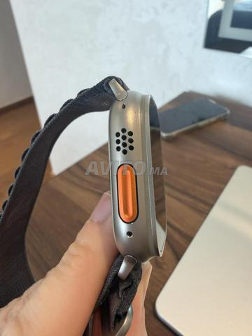 Apple watch Ultra 2 titanium - 2