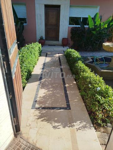 فيلا فاخرة للبيع في دار بوعزة - 2