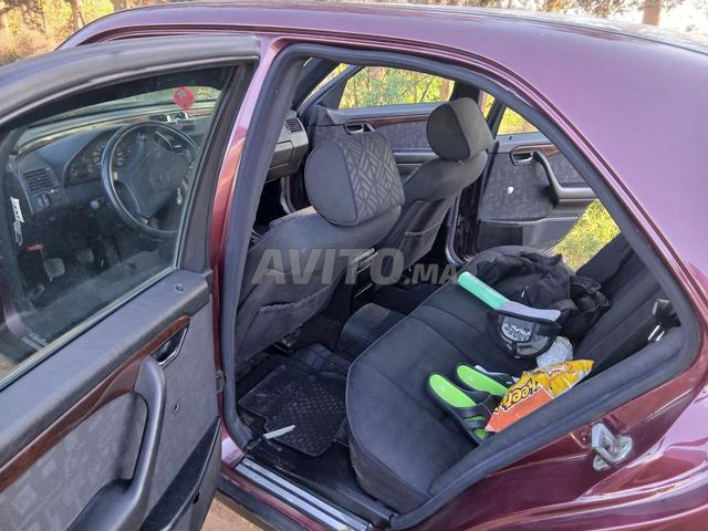 Mercedes-Benz 220 Diesel Manuelle 1996 à Oujda