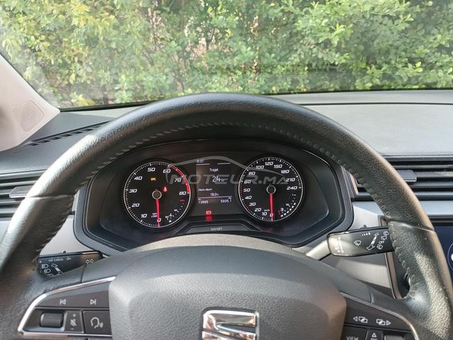 voiture presque neuf 