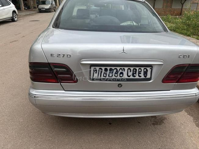 mercedes ZE270