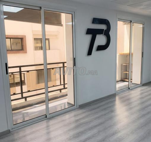 مكتب مفروش للإيجار - 2