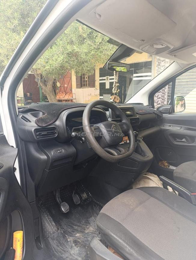 Berlingo a vendre سمسارة لا بدون احراج