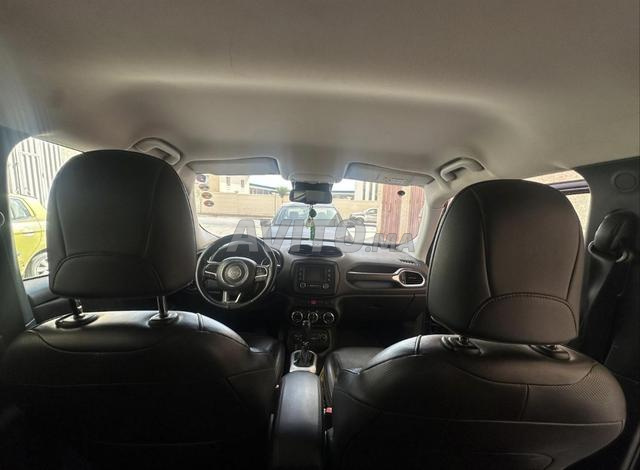 Jeep Renegade Automatique 2017 à Fès - 2