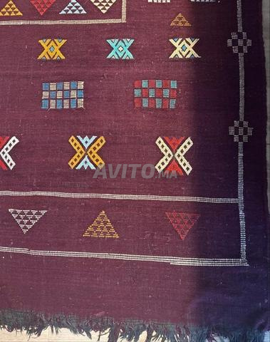 سجادة أمازيغية مغربية مصنوعة يدوياً 235x140 - 2