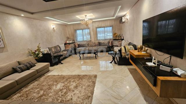 شقة جميلة على طريق عين الشقف - 2