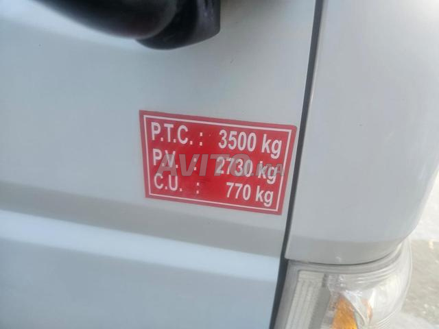 Camion plateau 3500kg