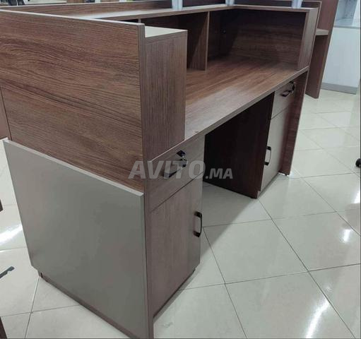 مكاتب استقبال أنيقة تناسب مساحات العمل الحديثة 💎 - 2