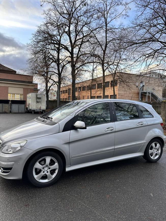 Mercedes classe b180 essence Allemagne 