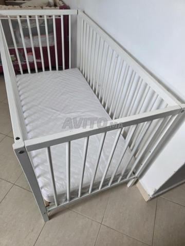 سرير أطفال وحديقة ألعاب - 2