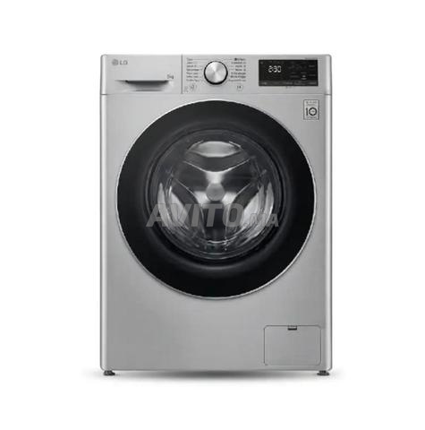 غسالة LG F2X5PYNY7 8 كجم 1200 دورة في الدقيقة فضي