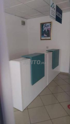 مكاتب استقبال أنيقة لتهيئة مدخل احترافي ✨