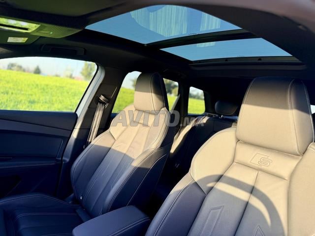 Q4 e-tron 35 S-line - 2