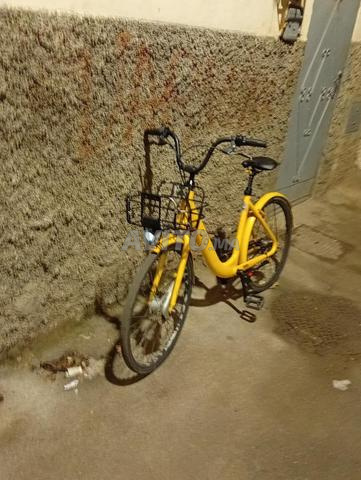 آخر ثمن 800 درهم