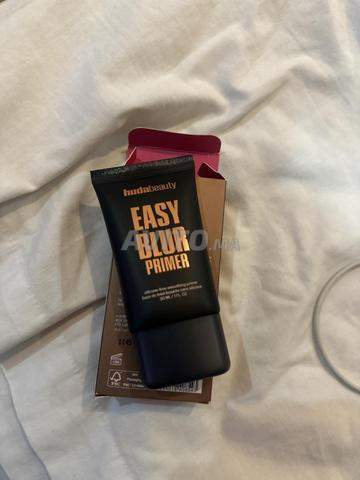 Huda beauty easy blur primer (bronze fudge) - 2