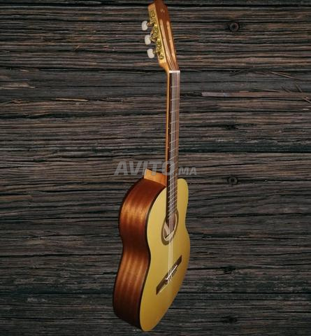 Guitare classique authentique Cordoba C1M - 2