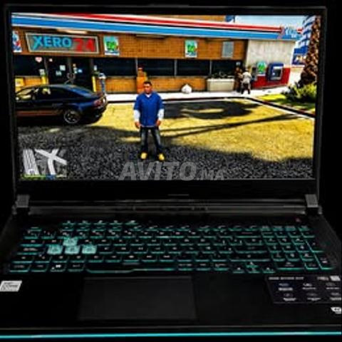 ASUS ROG G17 RTX2060 i7 32GB 1TB 144Hz - 2