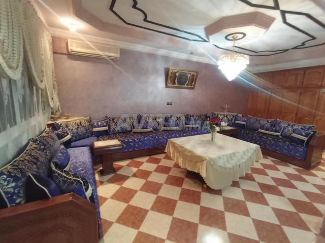 صالون بحالة ممتازة – كالجديد - 2