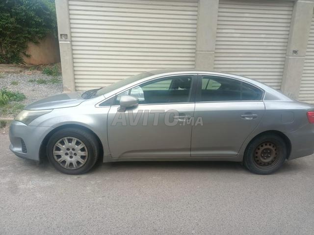 Toyota Avensis Diesel Manuelle 2013 à Safi - 2