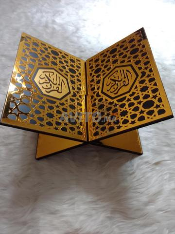 Pupitre et Coran - 2