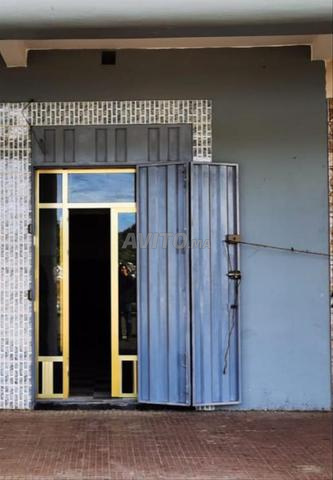 محل تجاري للإيجار على شارع محمد زفزاف