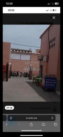 Un magasin à vendre à Azli