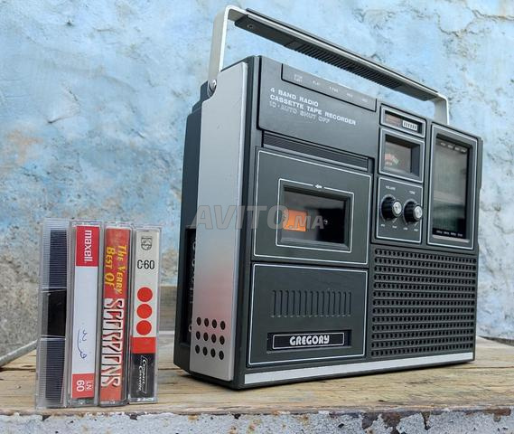 جهاز راديو كاسيت نادر من جريجوري صنع في اليابان 1970