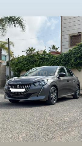 Peugeot 208 modèle 2022 toutes options à vendre
