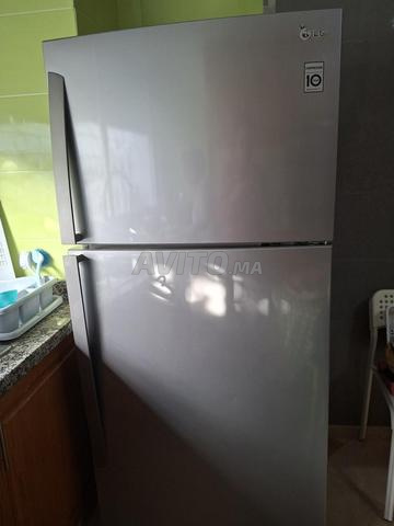 ثلاجة LG