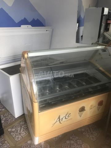 Vitrine Glace 10 bacs + congélateur