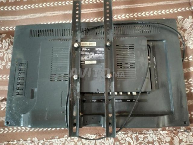 تلفاز عادي شغال بشكل جيد 24 بوصة - 2