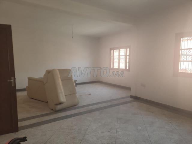 شقة مكتب للإيجار سيدي غانم