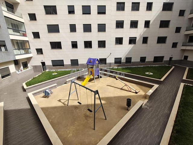 Appartement à louer 91 m² à Salé