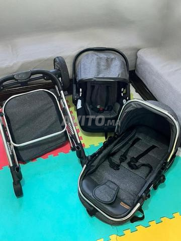 Poussette trio bébé comme neuf