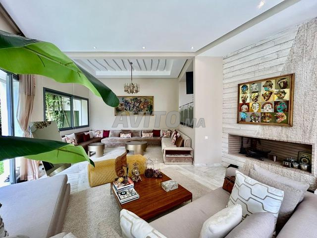 Villa Moderne à Vendre à Dar Bouazza Casablanca