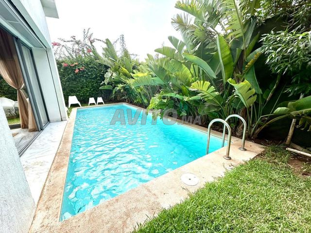 Villa Moderne à Vendre à Dar Bouazza Casablanca