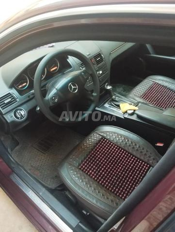 Mercedes-Benz 220 Diesel Automatique 2015 à Meknès - 2